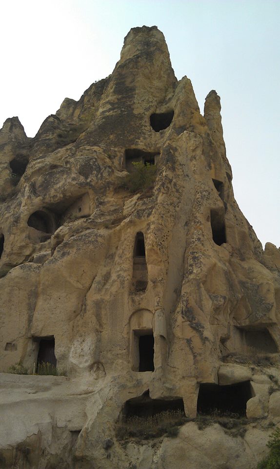 Monasterio en cueva en Capadocia